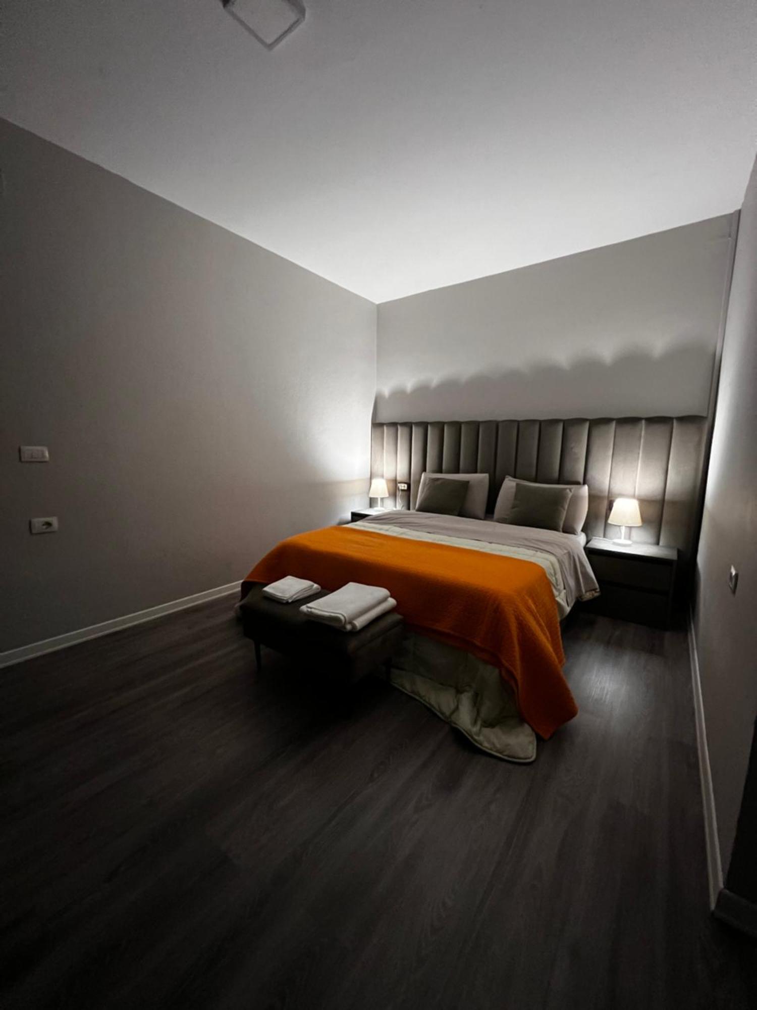 Bejart Apartment 1 Tiranë Ngoại thất bức ảnh