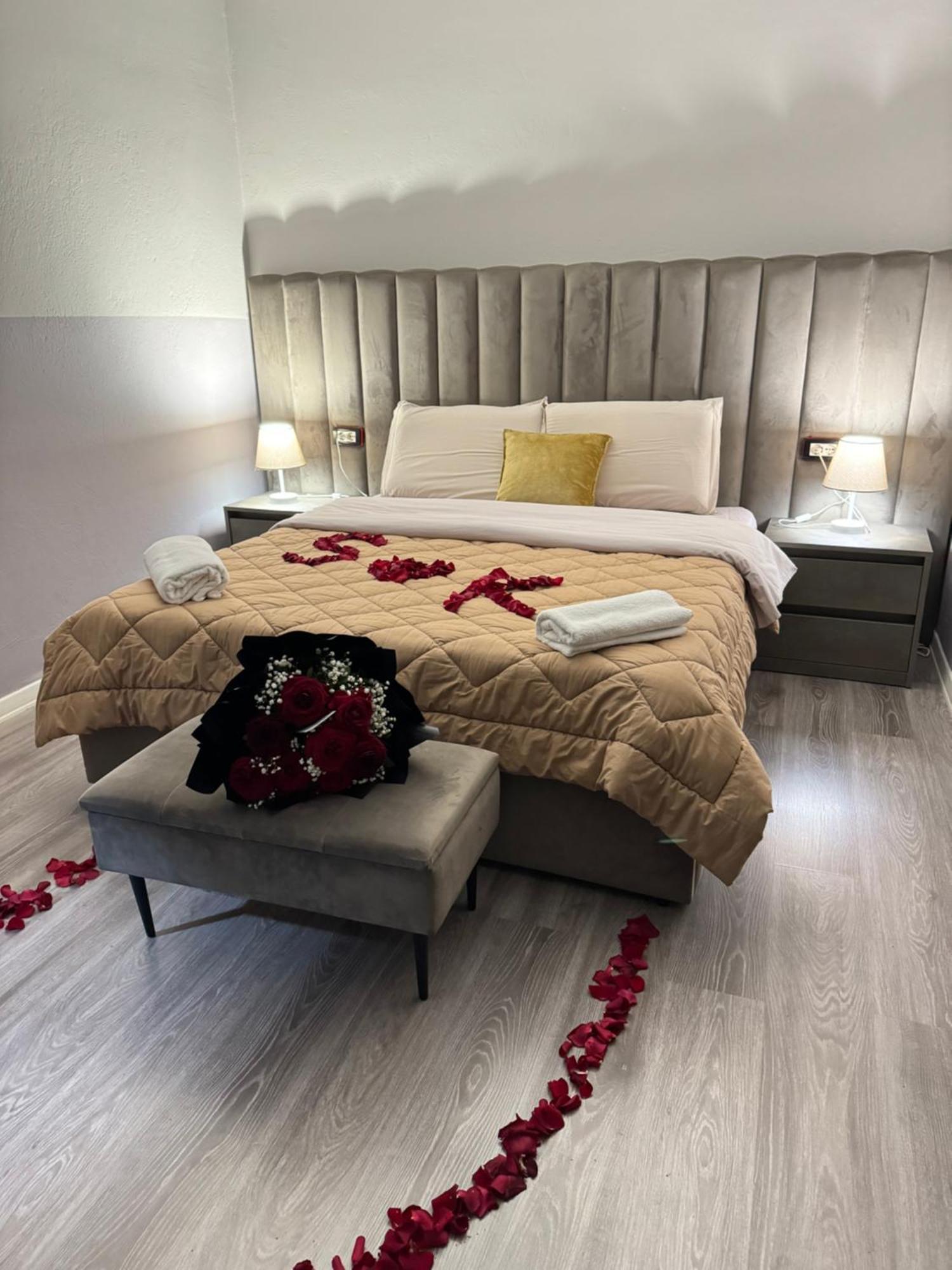 Bejart Apartment 1 Tiranë Ngoại thất bức ảnh