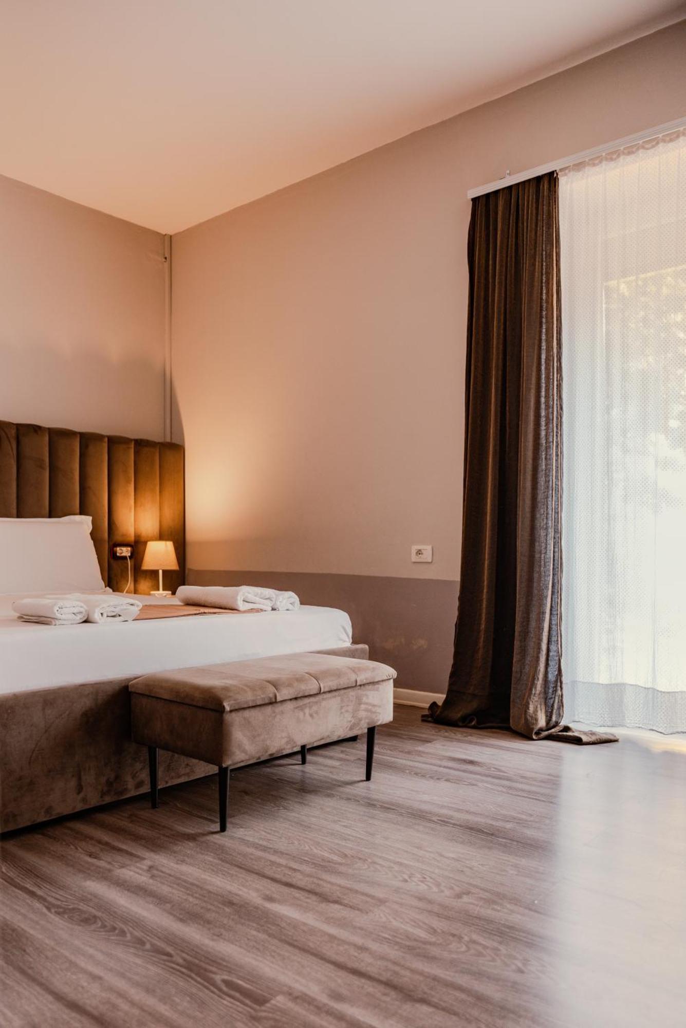 Bejart Apartment 1 Tiranë Ngoại thất bức ảnh