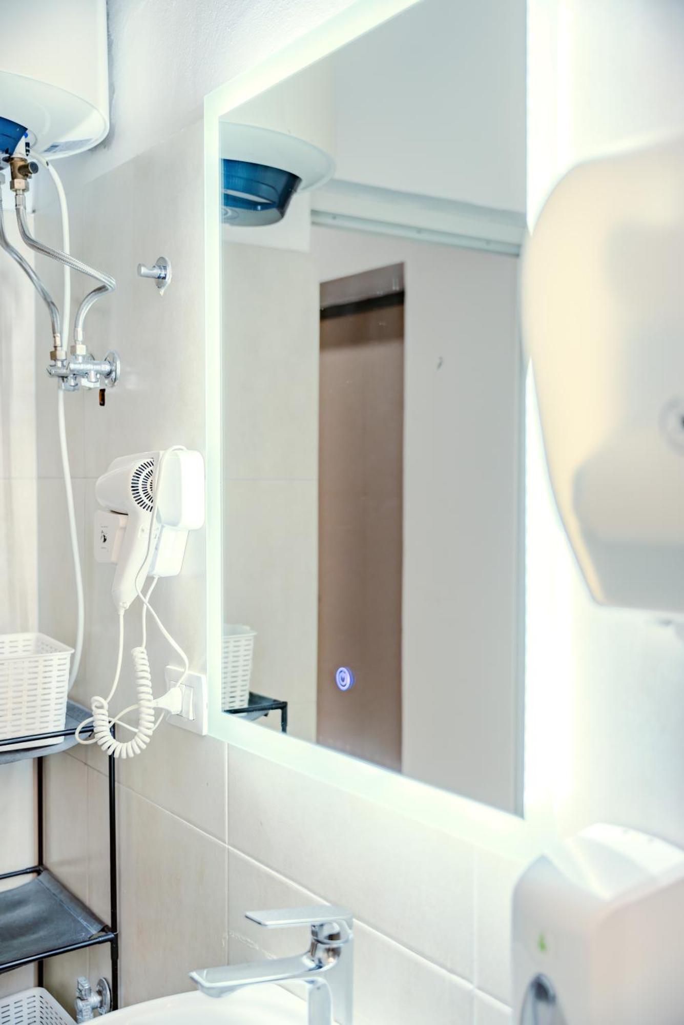 Bejart Apartment 1 Tiranë Ngoại thất bức ảnh